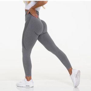 NVGTN Graphite Contour Seamless Leggings -Like new